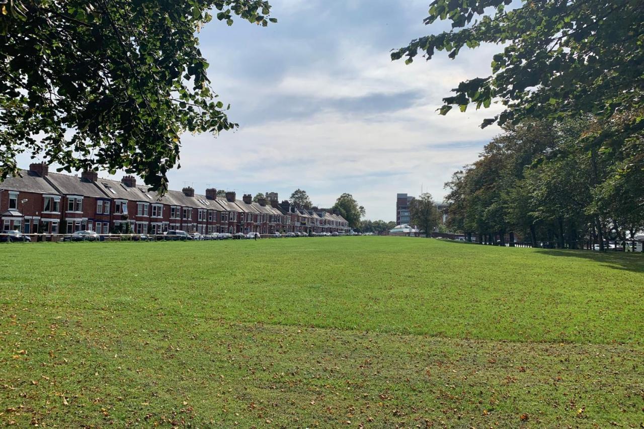 The Knavesmire - Quaint Victorian Home With Free Parking York Exterior photo